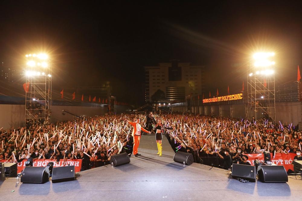 Trúc Nhân xuất hiện trước thềm comeback, diện mạo khiến 20000 khán giả trầm trồ-1