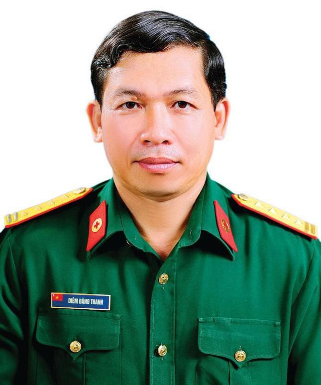 The director of the Military Medical Hospital 110-1 . was detained in custody