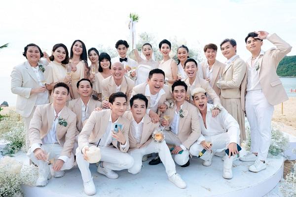 Closing the wedding Ngo Thanh Van: Exactly 7 famous people attended