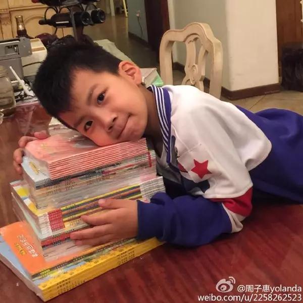 The son of actor Thien Long Bat Bo causes a fever with his talented appearance - 7