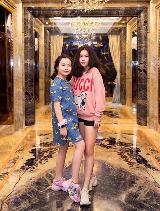 Dàn ái nữ sao Việt đi học: Con gái Quyền Linh xinh như hoa hậu-8