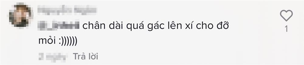 Thí sinh Hoa Hậu Hoàn vũ ngồi phản cảm, chân dài mà nết ngắn-9