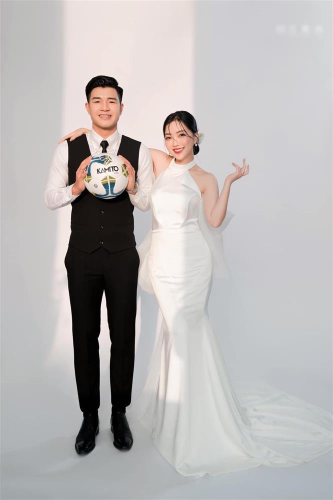 Photoshop bends back to help Chinh Den whiten wedding photos-3
