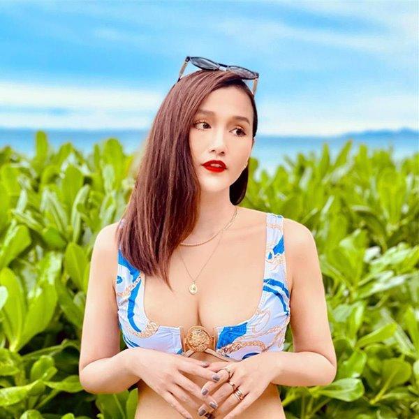 3 cô vợ của Việt Anh: Người tắm tiên có nóng bỏng bằng 2 bà mẹ U40?-12