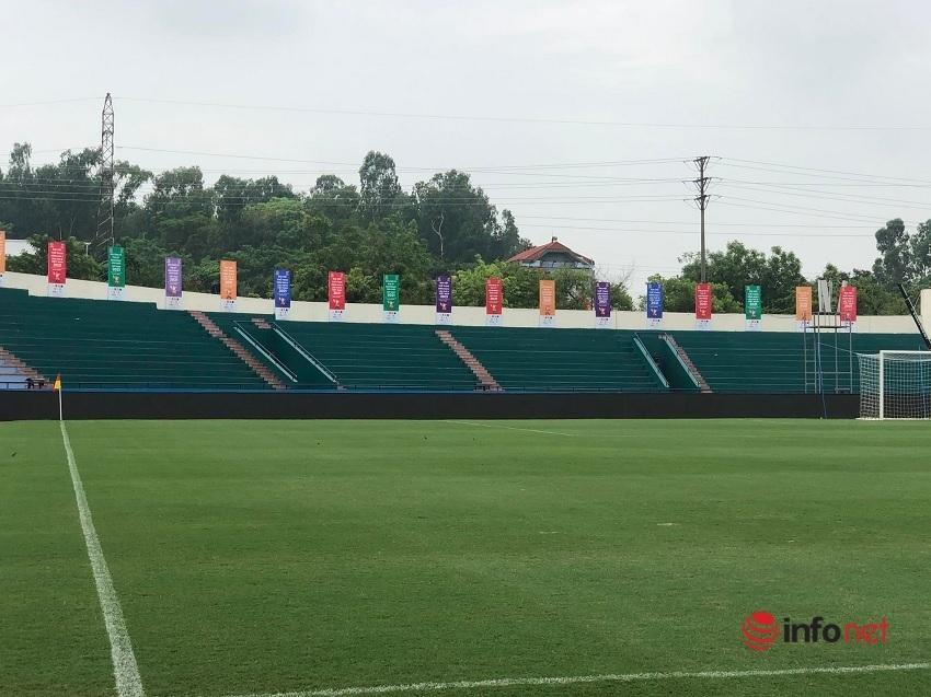 Mưa giấy vệ sinh trên sân Việt Trì: Hội trưởng CĐV Phú Thọ lên tiếng-7