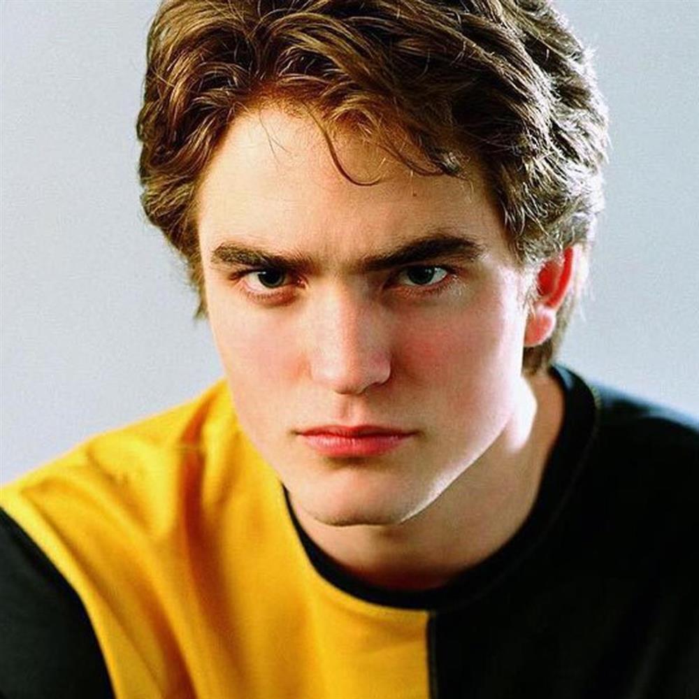 Robert Pattinson: Mối tình hiện tại liệu đã phải là bến đỗ cuối cùng?-4