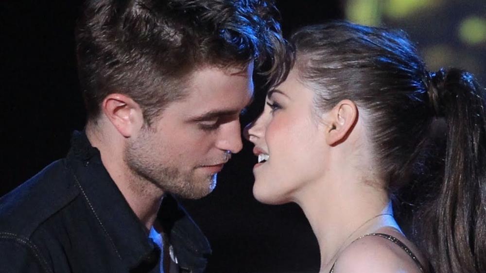 Robert Pattinson: Mối tình hiện tại liệu đã phải là bến đỗ cuối cùng?-7