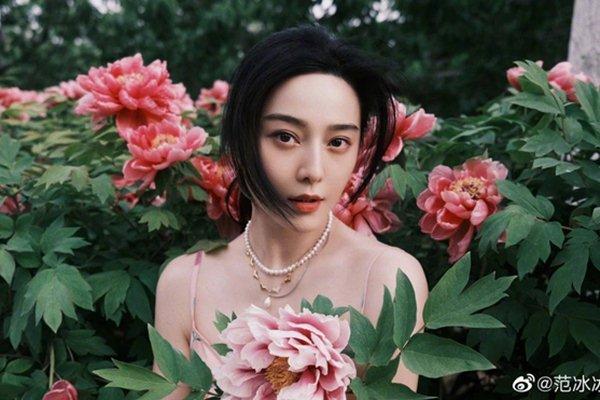 Lộ clip tình cũ Phạm Băng Băng tham gia tiệc tùng nhạy cảm-8