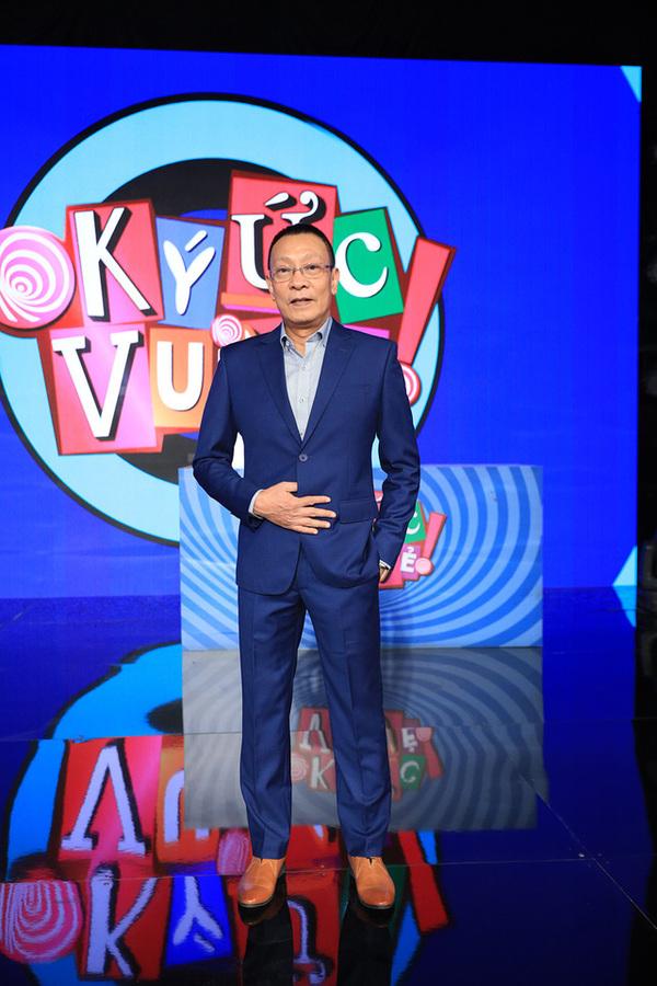 Nhà báo Lại Văn Sâm rời chương trình cực hot của VTV-1