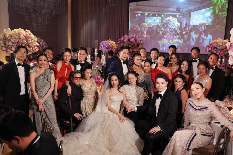 Bị nghi khó qua tuổi 40 vì chuyển giới, Nong Poy vẫn đẹp như nữ thần-4