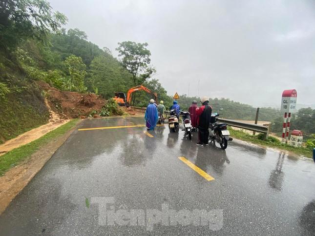 Lạng Sơn: Ngập lụt, sạt lở đất ở nhiều nơi, một người tử vong-1