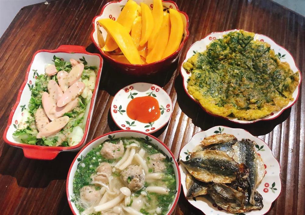 Loạt mâm cơm 2 người đầy đặn, cách nấu vừa nhanh lại vừa ngon-8