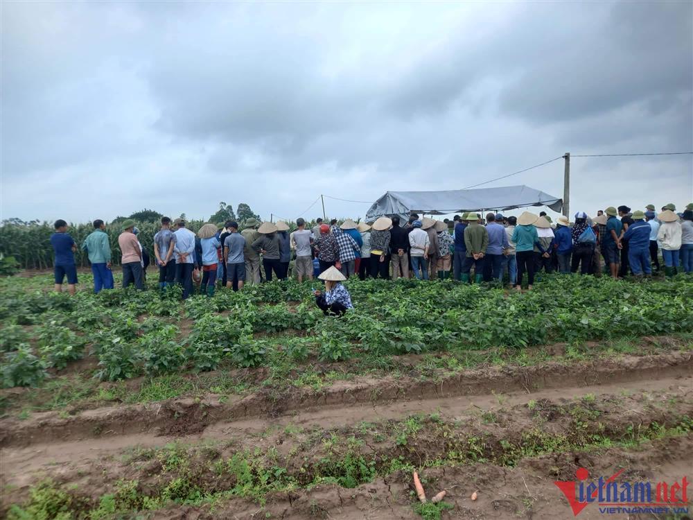 Cô giáo ôm 2 con nhảy sông: Ám ảnh bé 9 tháng dính chặt lưng mẹ-2