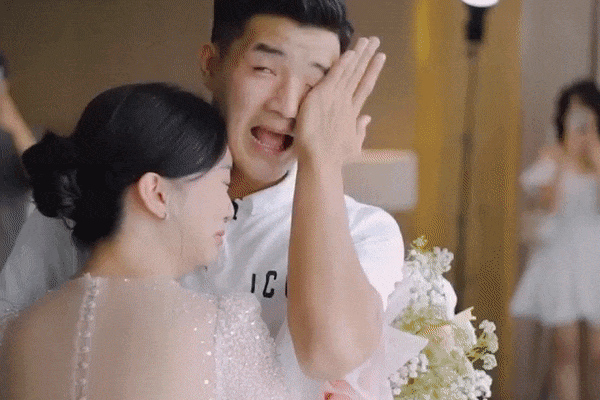 Lộ clip hot Hà Đức Chinh và bạn gái trước thềm đám cưới