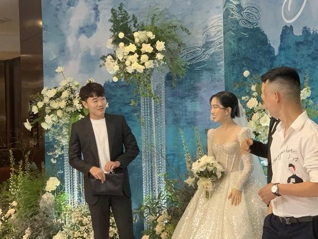 Dàn khách mời siêu khủng đổ bộ đám cưới Hà Đức Chinh-11