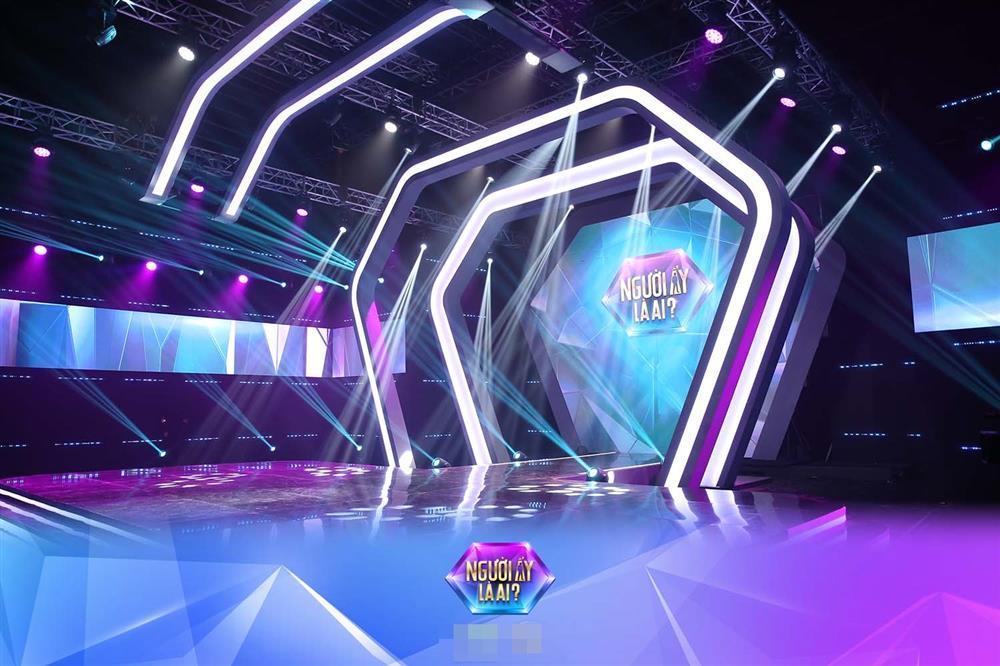 Người Ấy Là Ai trở lại, Trấn Thành - Hương Giang đi đâu về đâu?-1