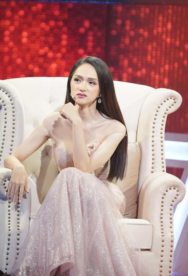 Minh Tú thế chỗ Hương Giang như lời đồn, cõi mạng nổi sóng-7