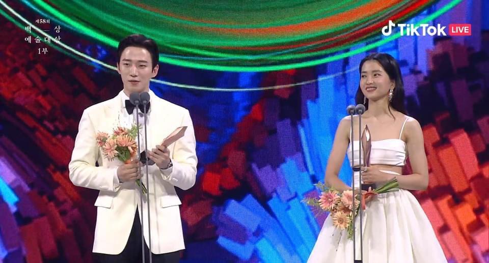 3 cặp đôi được đẩy thuyền hợp tác sau lễ trao giải Baeksang-2