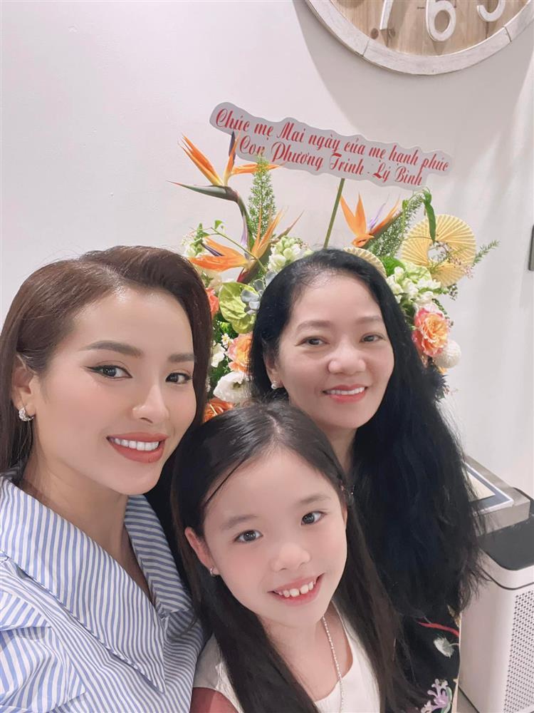 Mẹ chồng chăm con riêng Phương Trinh Jolie tận răng-2