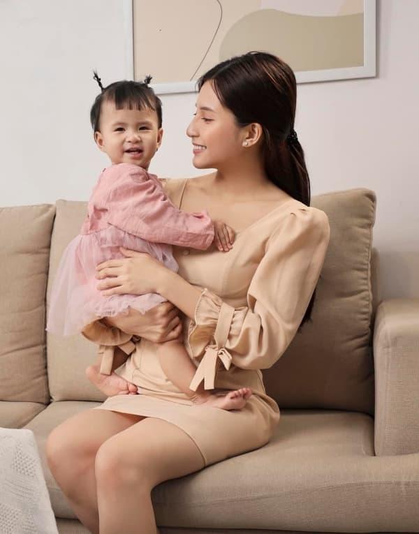 Thiên An hiếm hoi mặc bikini sau sinh, body nuột có làm ai đó tiếc?-1