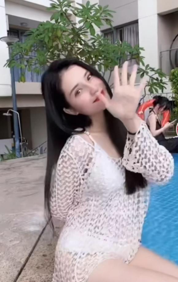 Thiên An hiếm hoi mặc bikini sau sinh, body nuột có làm ai đó tiếc?-8