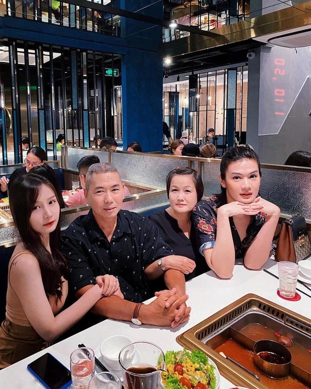 Đào Bá Lộc khoe ảnh mẹ, khẳng định đẹp do di truyền-4