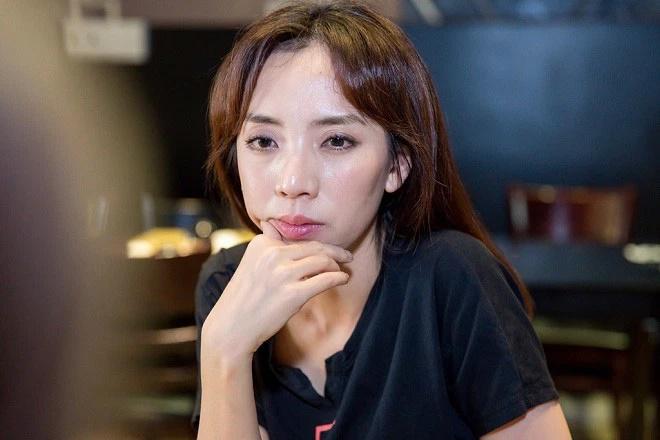 Thu Trang talks about the departure of her biological mother: The pain is over, mom-2