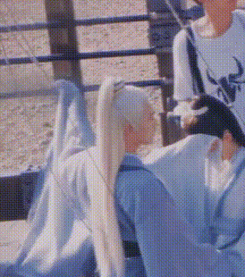 Dương Dương - Triệu Lộ Tư đeo nhẫn đôi, khó chối hẹn hò?-1