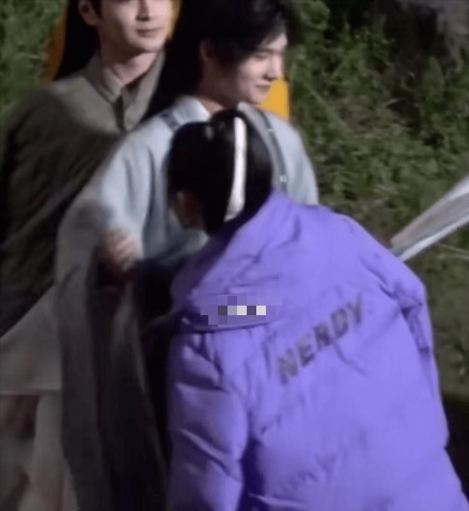 Dương Dương - Triệu Lộ Tư đeo nhẫn đôi, khó chối hẹn hò?-2