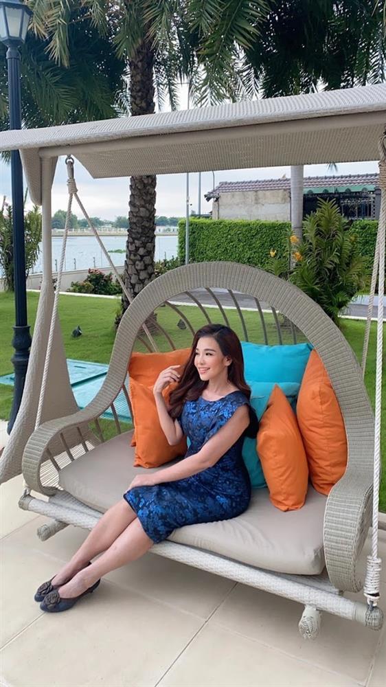 Vợ cũ Vua cá Koi Thắng Ngô đẹp hơn gấp bội sau ly hôn-7