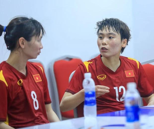 The emotional moment behind the competitive spirit of the Vietnamese women's team-9