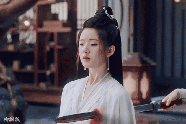 Diễn xuất Triệu Lộ Tư thảm họa hơn Angela Baby