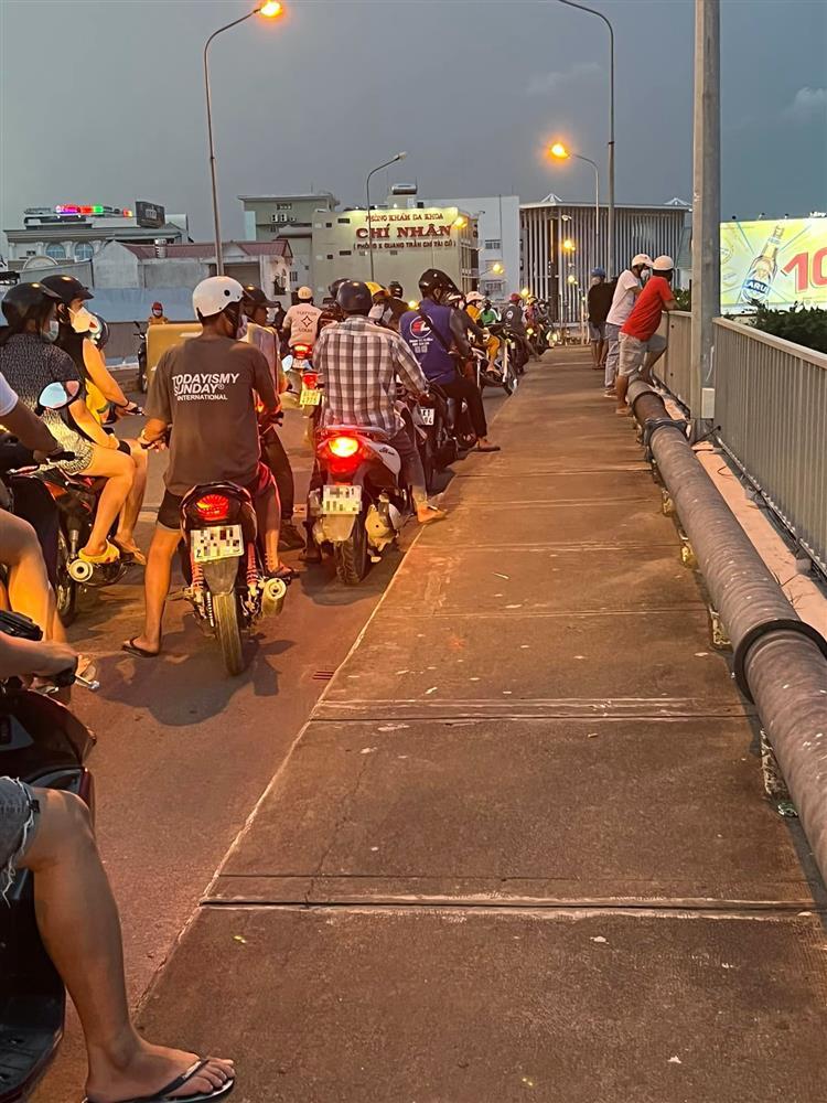 Bé trai 4 tuổi nhảy sông cứu em 2 tuổi: Em tử vong, anh được cứu kịp thời-2