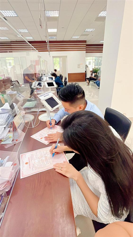 MC Liêu Hà Trinh và bạn trai Việt kiều kết hôn-2