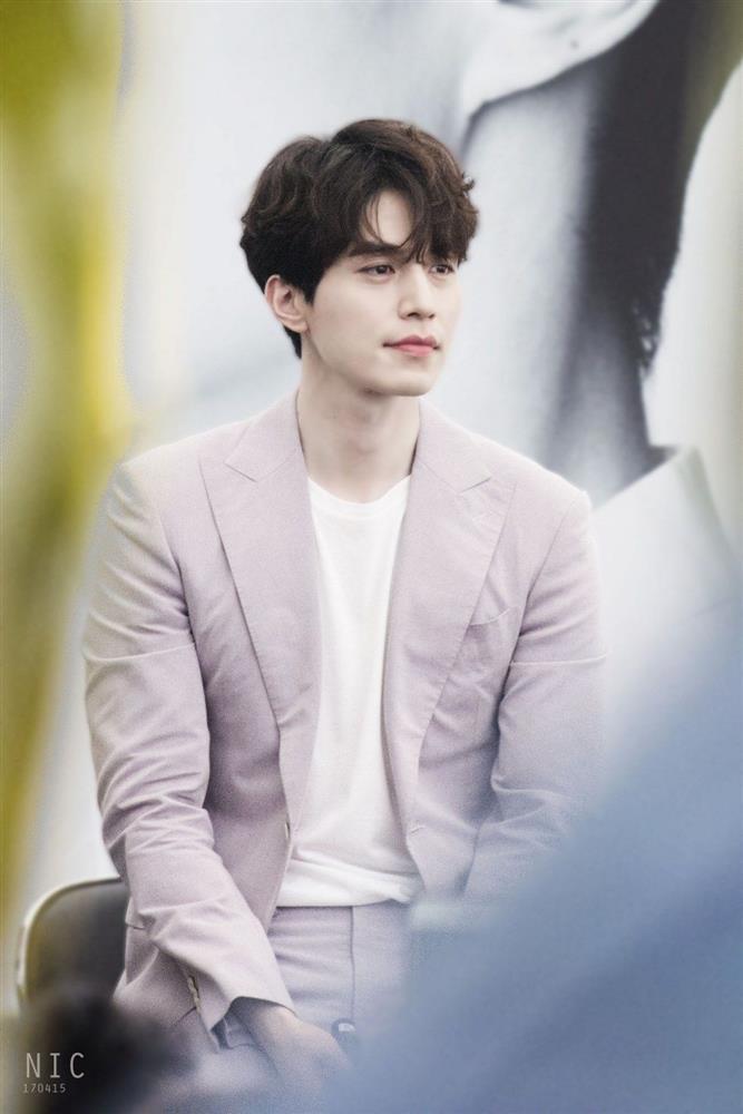 Hyun Bin cưới xong nhưng Kbiz vẫn còn dàn tài tử chưa thoát ế-5