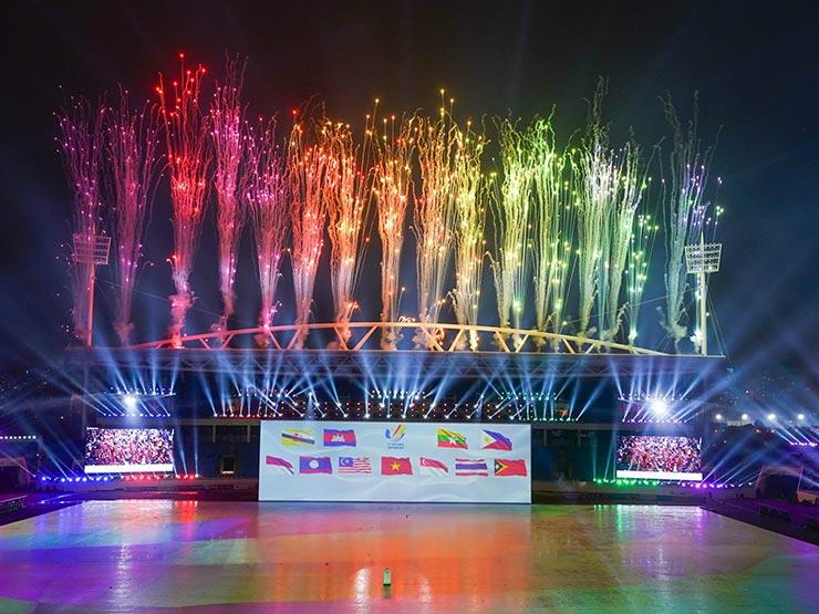 Mãn nhãn với bữa tiệc nghệ thuật tại lễ khai mạc SEA Games 31-16