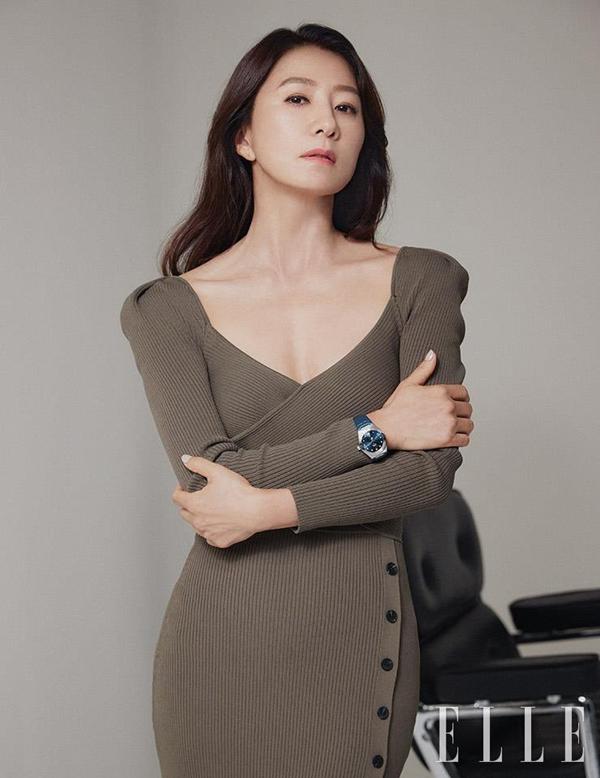 Nữ hoàng phim ngoại tình U60 vẫn không ngại đóng cảnh bạo-6