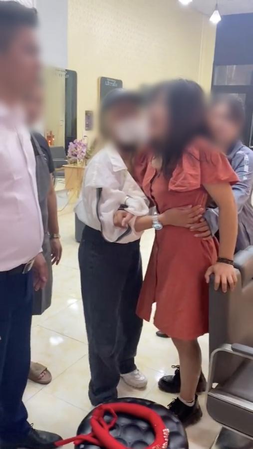 Phát hiện người yêu cưới vợ trong bí mật, cô gái hỏi câu chết lặng-1