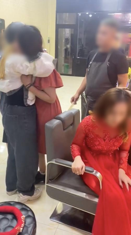 Phát hiện người yêu cưới vợ trong bí mật, cô gái hỏi câu chết lặng-4