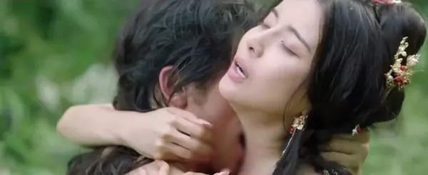 Những cảnh nóng bạo liệt của Cao Thái Hà, phá hỏng vai cảnh sát-6