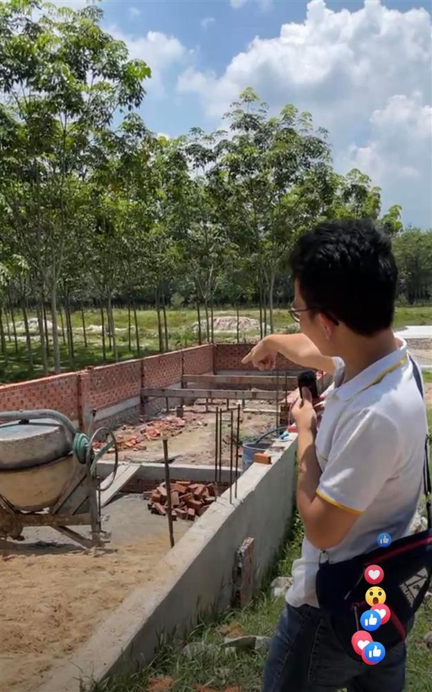 Chú rể mang bầu khoe ảnh thời là con gái, đẹp khối anh mê-8