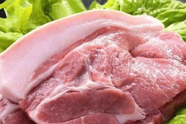 Người Nga mê mệt mỡ lợn muối, nhìn rất ngấy liệu có khó ăn?-8