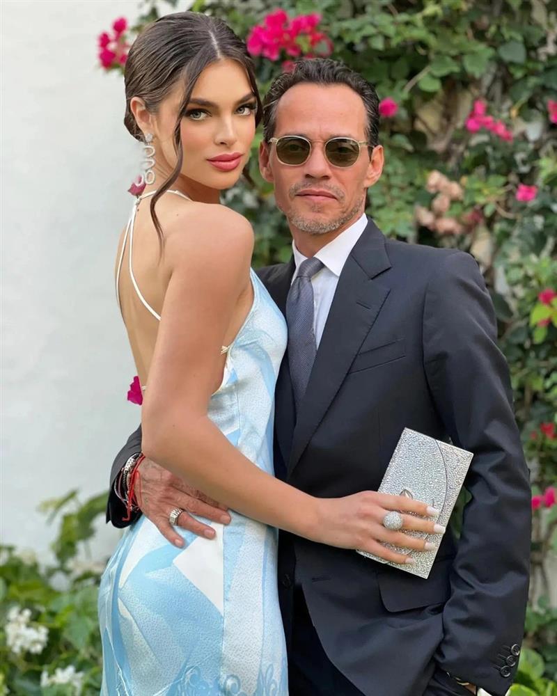 Marc Anthony và Á hậu Miss Universe đính hôn sau 2 tháng hẹn hò-1