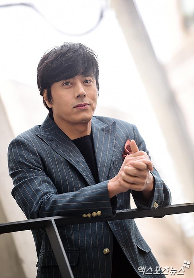 Người tình màn ảnh Lý Nhã Kỳ: Thiếu gia tài phiệt, hôn nhân viên mãn-6