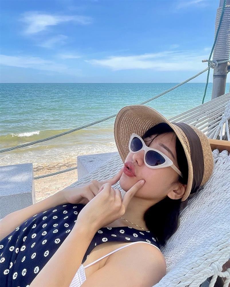 U35 nhìn như gái 18, ai mà tin Min hơn 16Typh đến 6 tuổi?-9