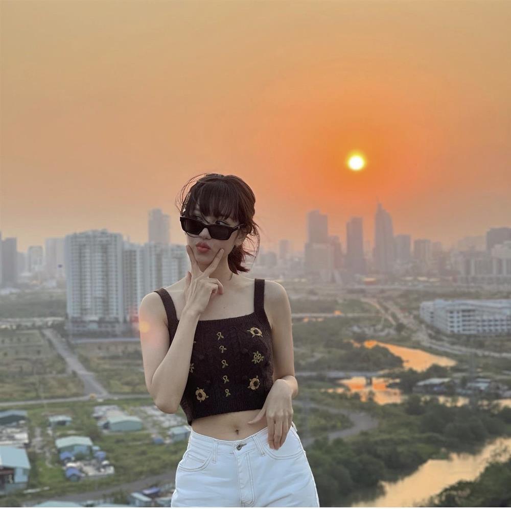 U35 nhìn như gái 18, ai mà tin Min hơn 16Typh đến 6 tuổi?-11