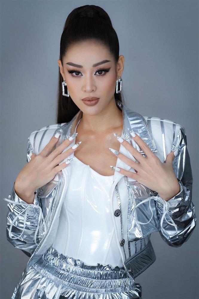 Hoa hậu Khánh Vân bị soi mỗi cuộc thi một chiều cao-1