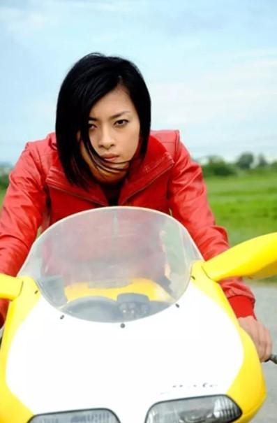 Mê mẩn ngắm người đẹp Việt lên đồ lái xe phân khối lớn-1