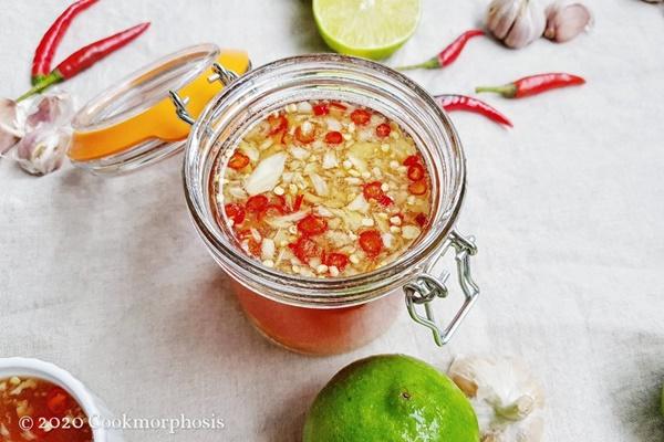 How to make undefeated sweet and sour fish sauce