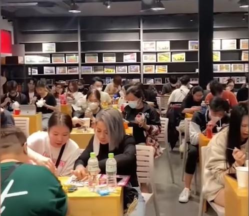 Trào lưu tô tượng hot trở lại, hàng loạt tác phẩm hết hồn ra đời-1